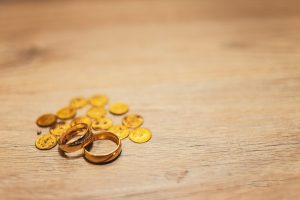 Financial Infidelity: What It Is and How to Recognize It